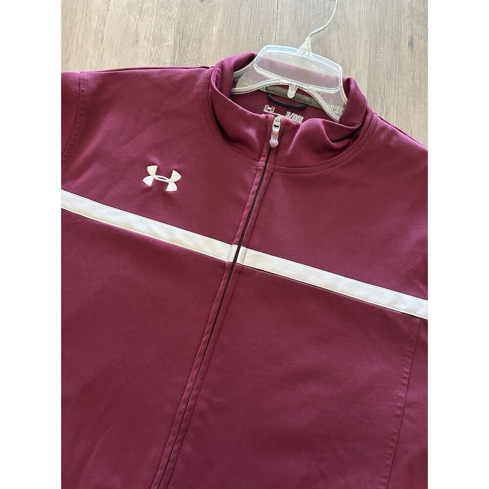 Under Armour All Season Gear Loose Mens track jacket Full Zip burgundy Size XL.